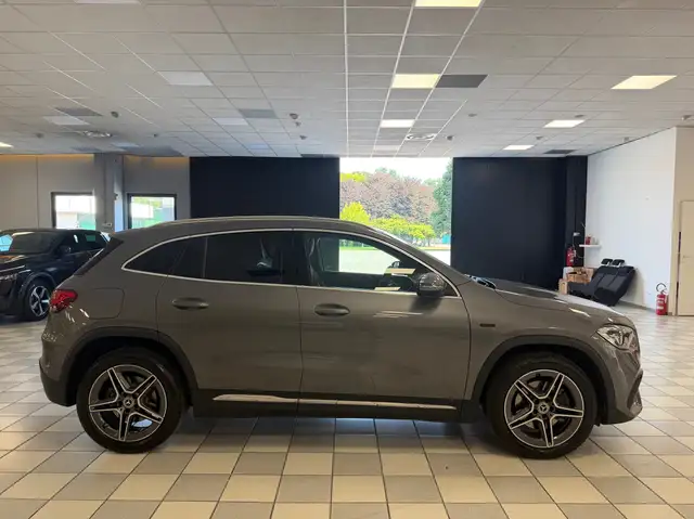 Mercedes-Benz Gla view 7