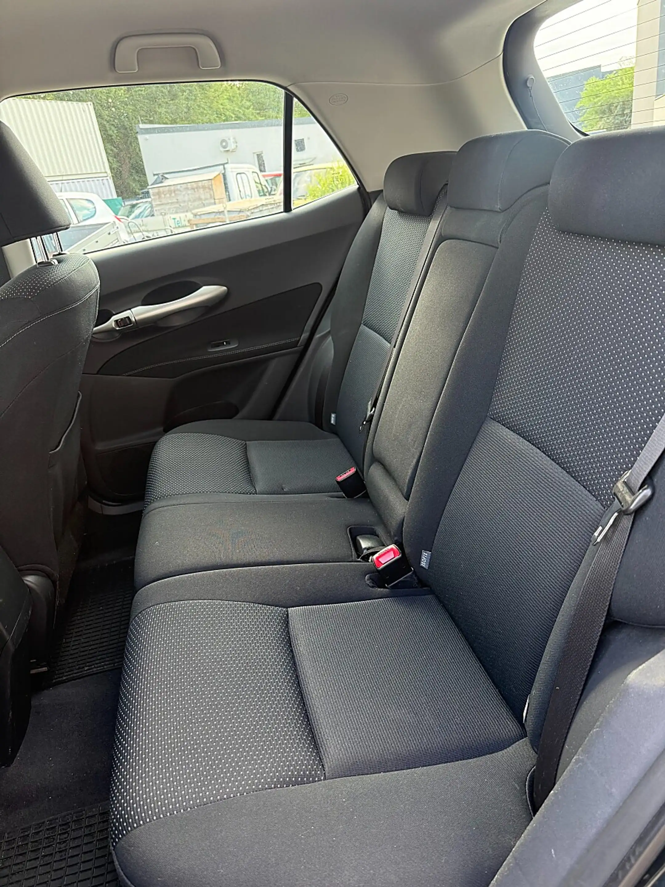 Toyota Auris 1,4 D-4D 90 DPF High Eco Titan — photo 13