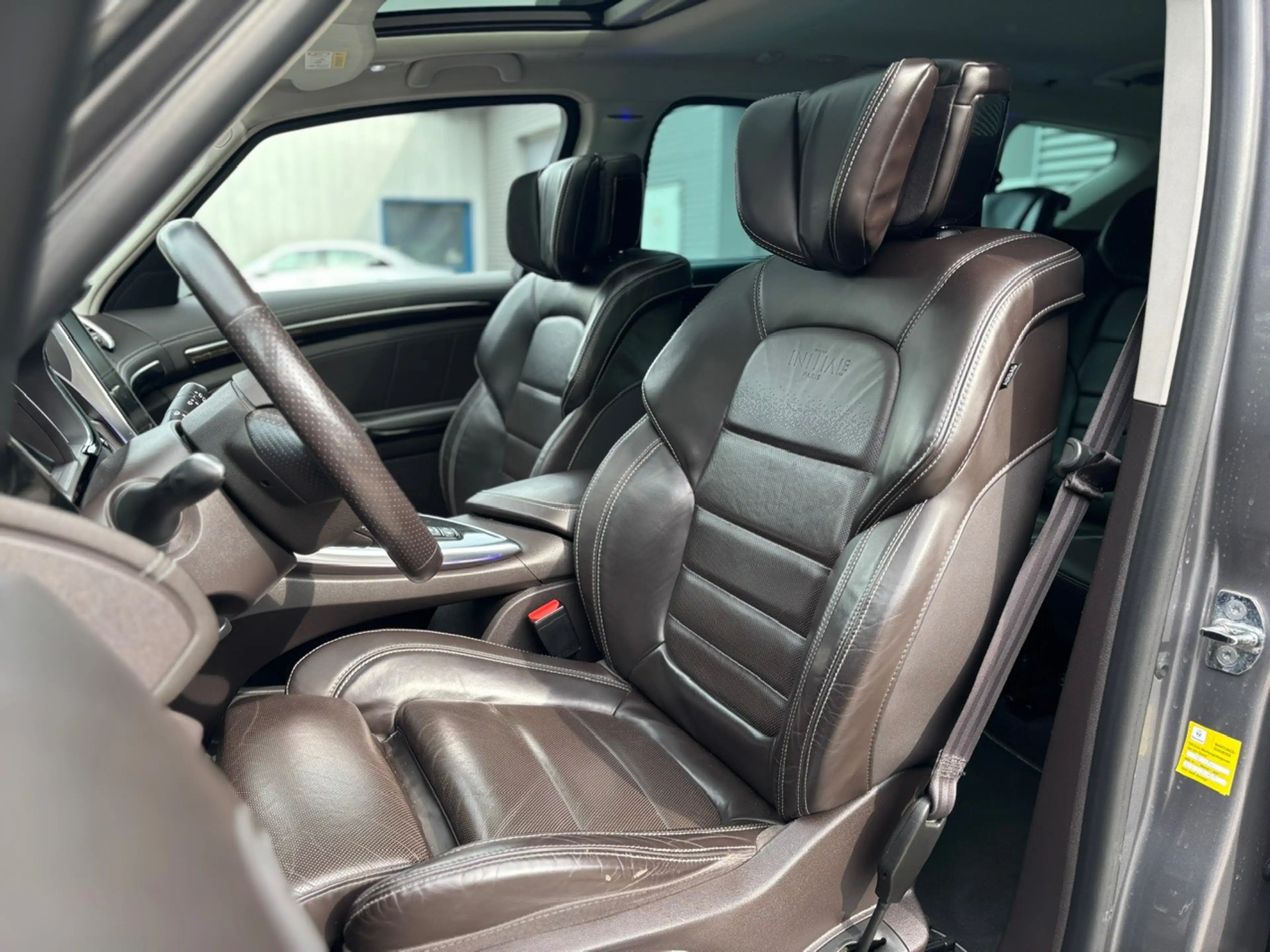 Renault Espace 1,6 dCi / Automatik / "Initiale Paris" — photo 10