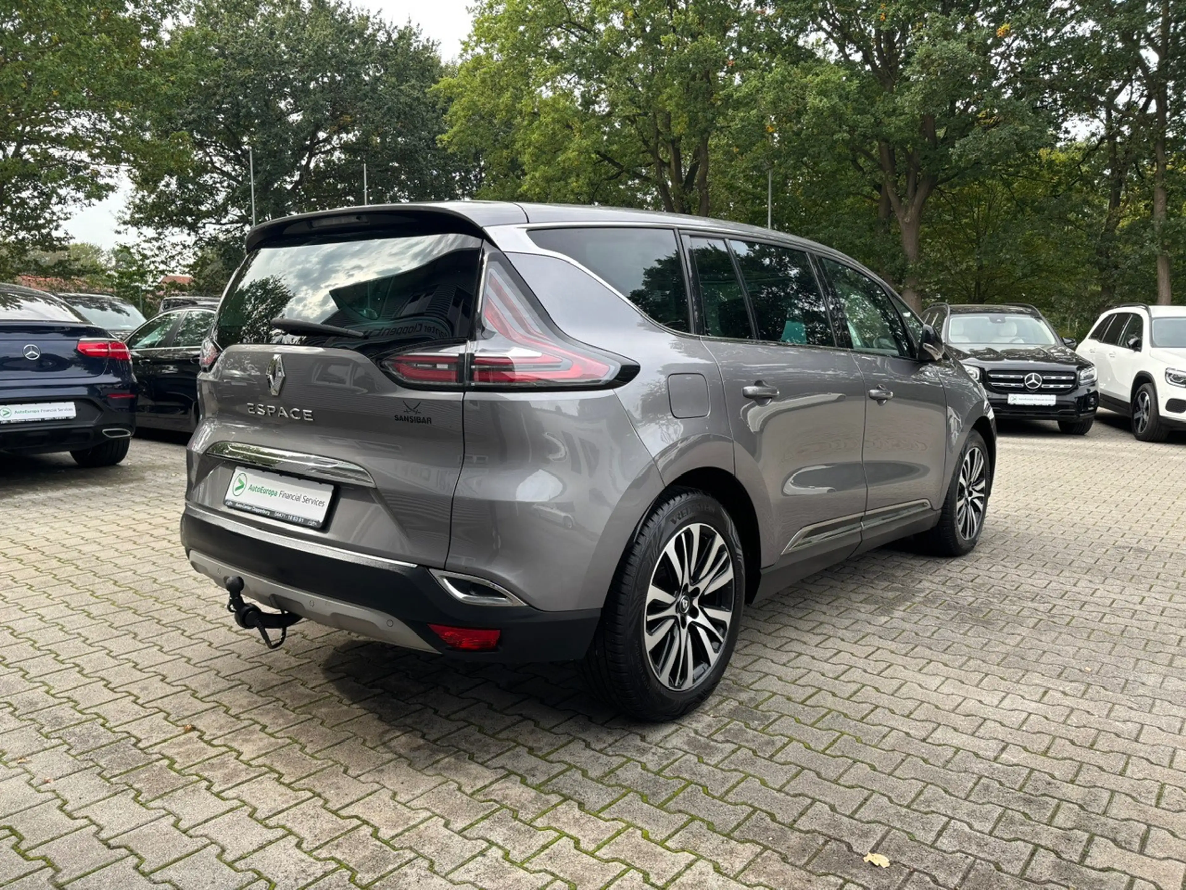 Renault Espace 1,6 dCi / Automatik / "Initiale Paris" — photo 3