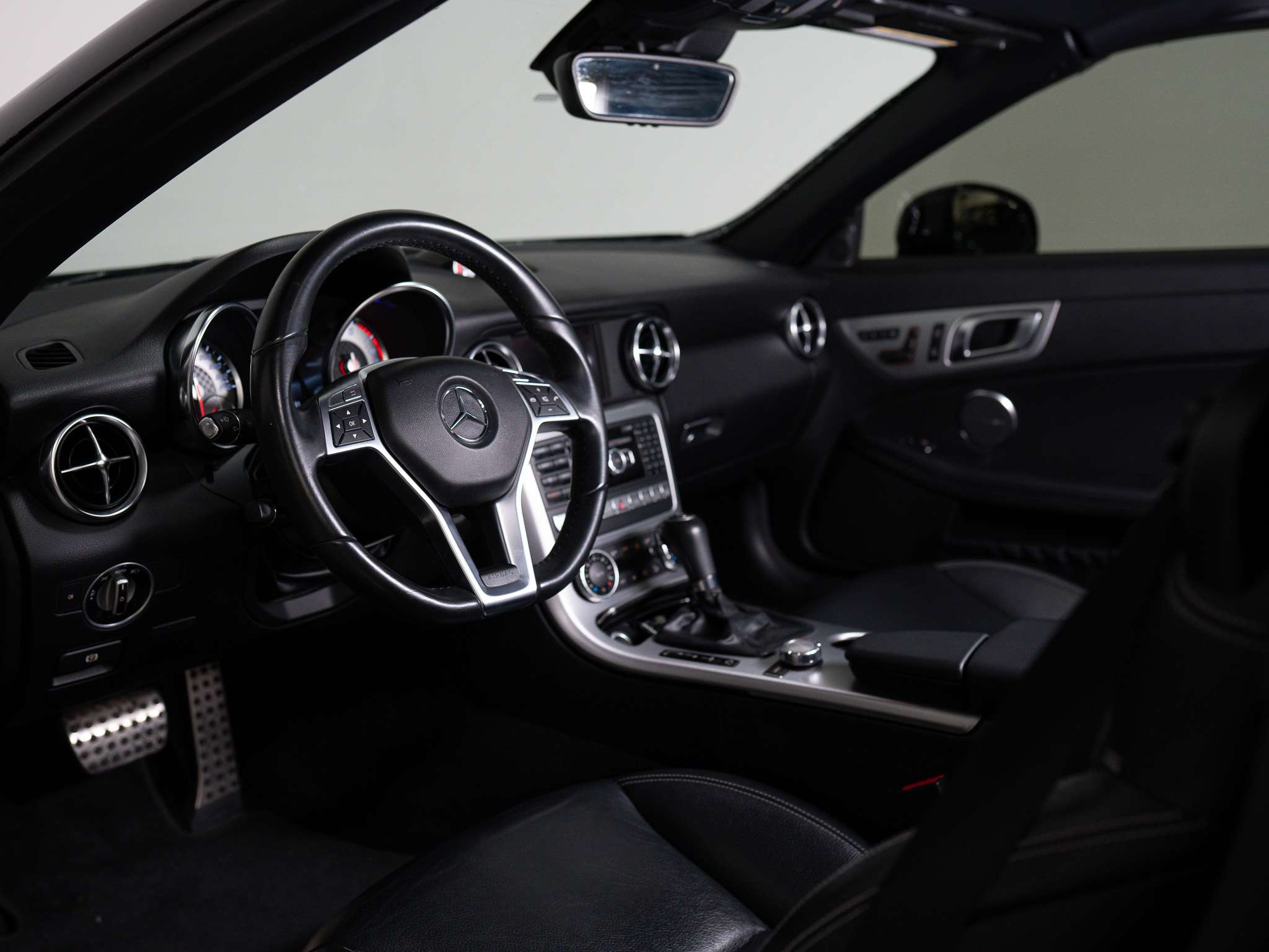 used 2015 Mercedes-Benz SLK car, priced at $37,900