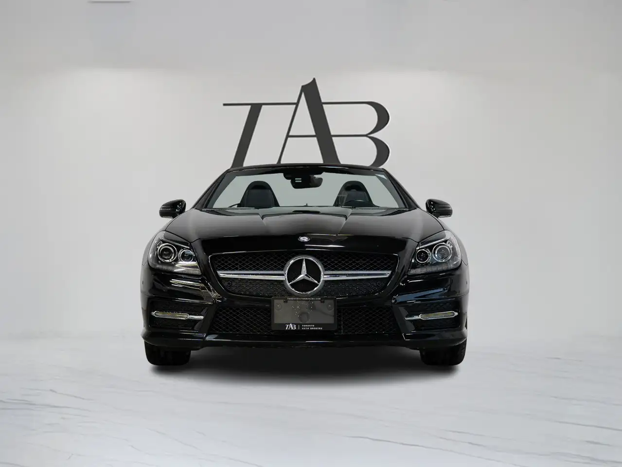 Mercedes-Benz SLK снимка Mercedes-Benz SLK