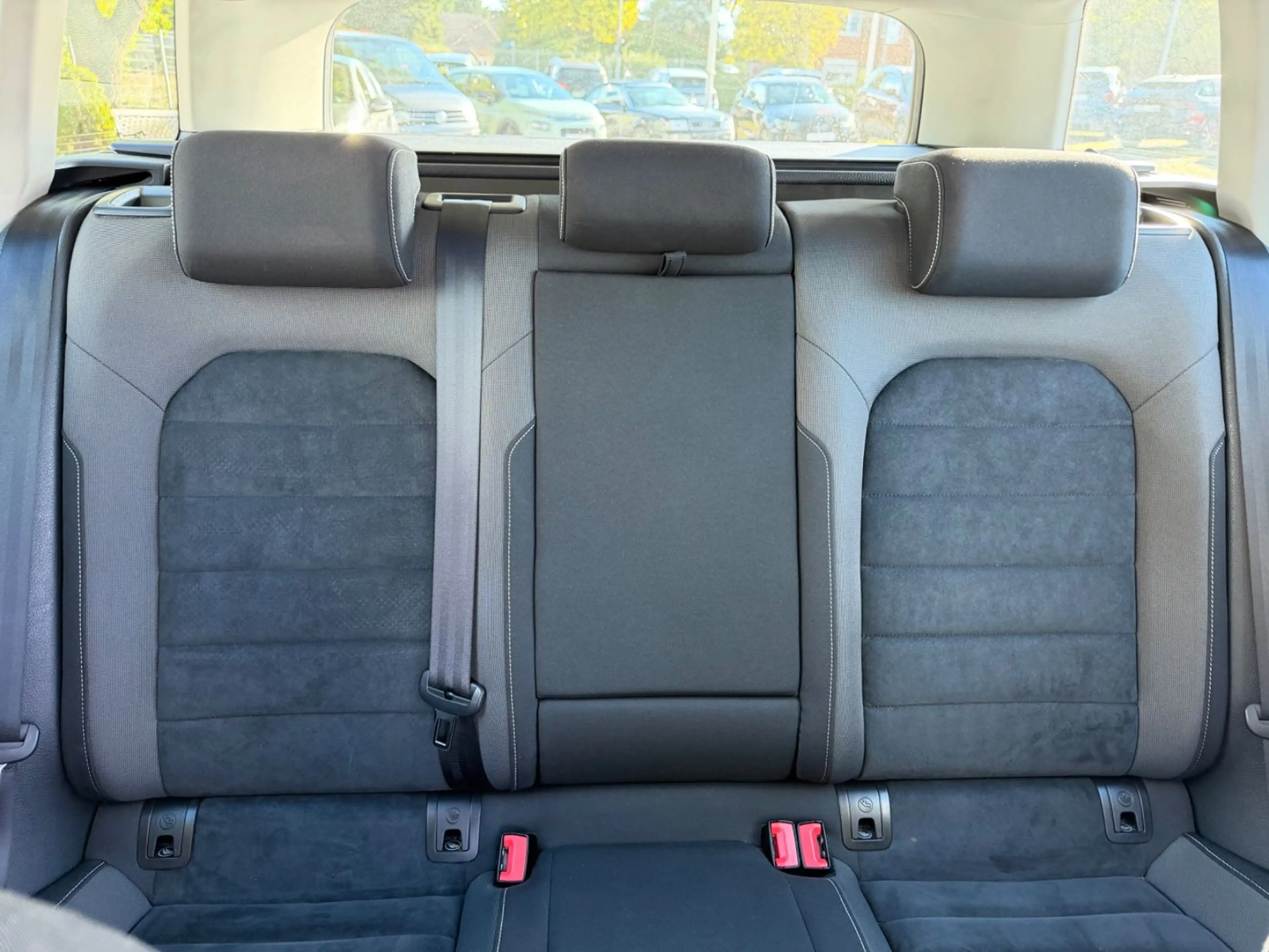 Volkswagen Golf VII Variant Highline BMT — photo 14