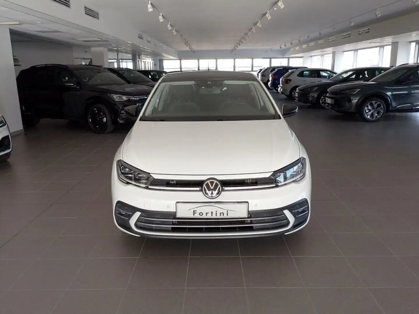 Volkswagen Polo 1.0 TSI 110 CV DSG Style Bianco - 2