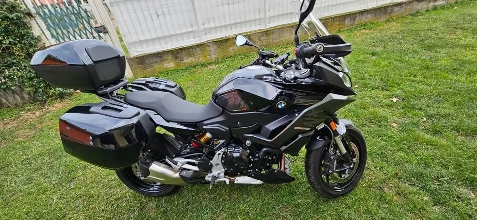 BMW F 900 XR Nero - 2
