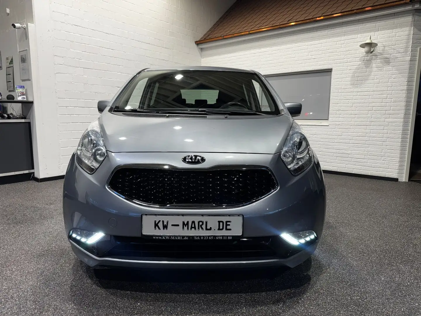 Kia Venga AUTOM. NAVI+CAM SITZHEIZ. PDC WINTERRÄDER Silber - 2