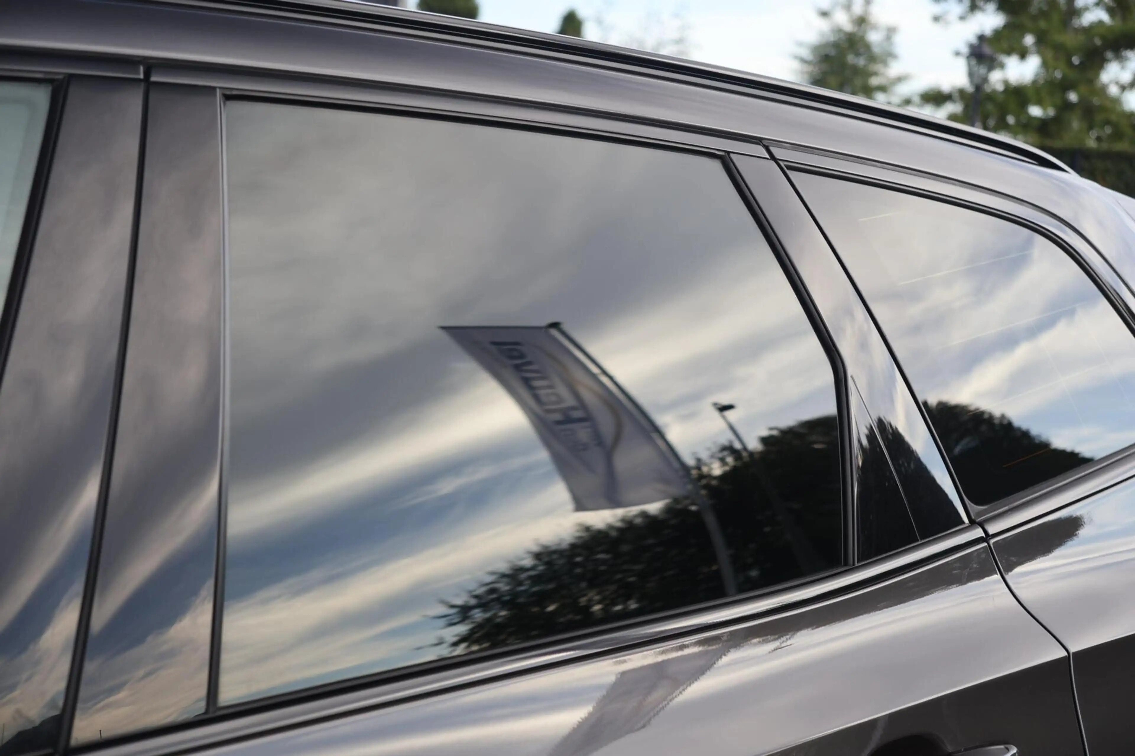 Volvo XC60 B5 R-Design | Stoelverwarming | Trekhaak | 360° Ca — photo 8