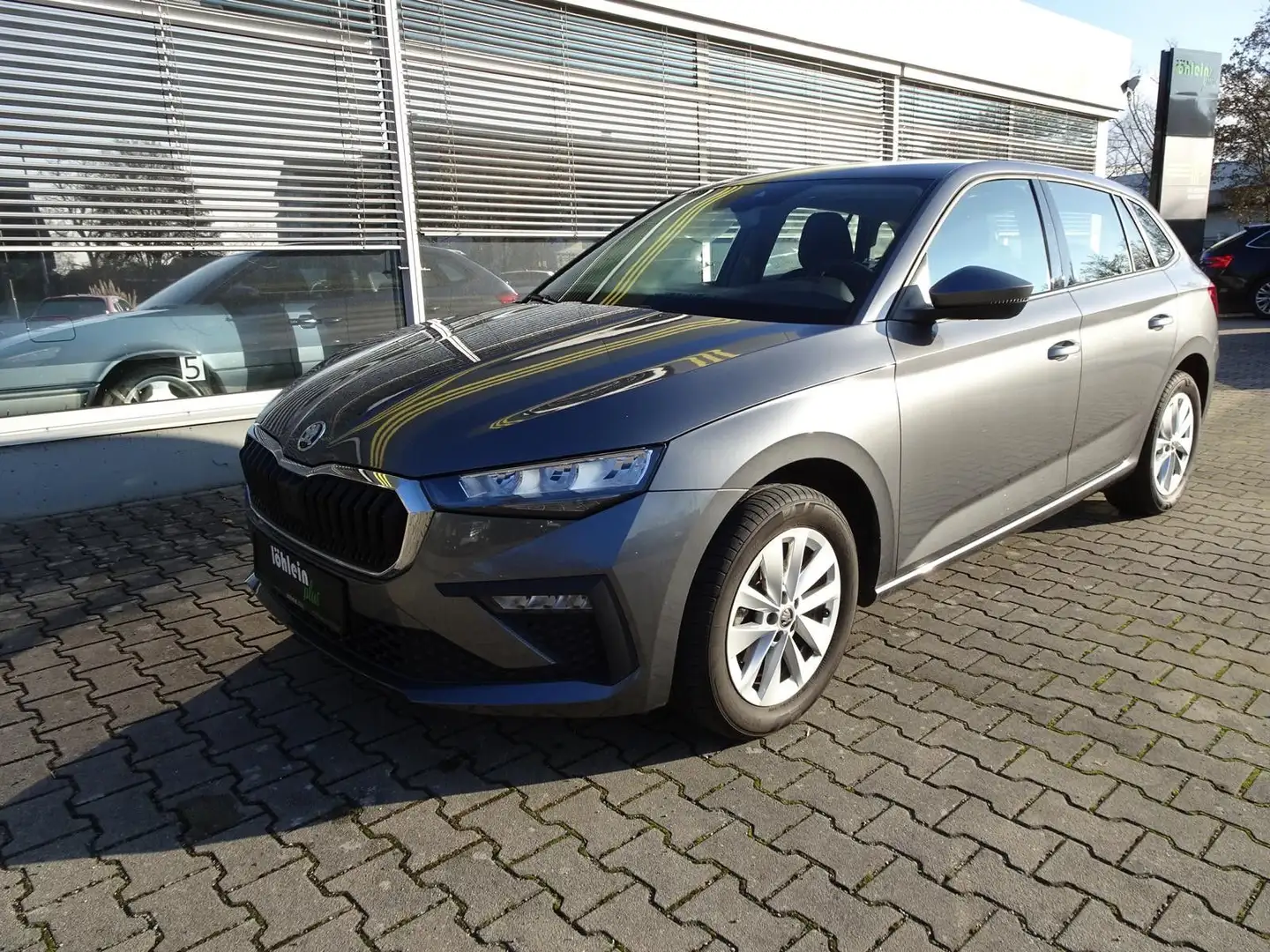 Skoda Scala 1.0 TSI 85kW Selection* Grau - 1