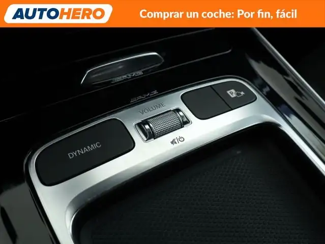 Mercedes-Benz GLB Class view 29