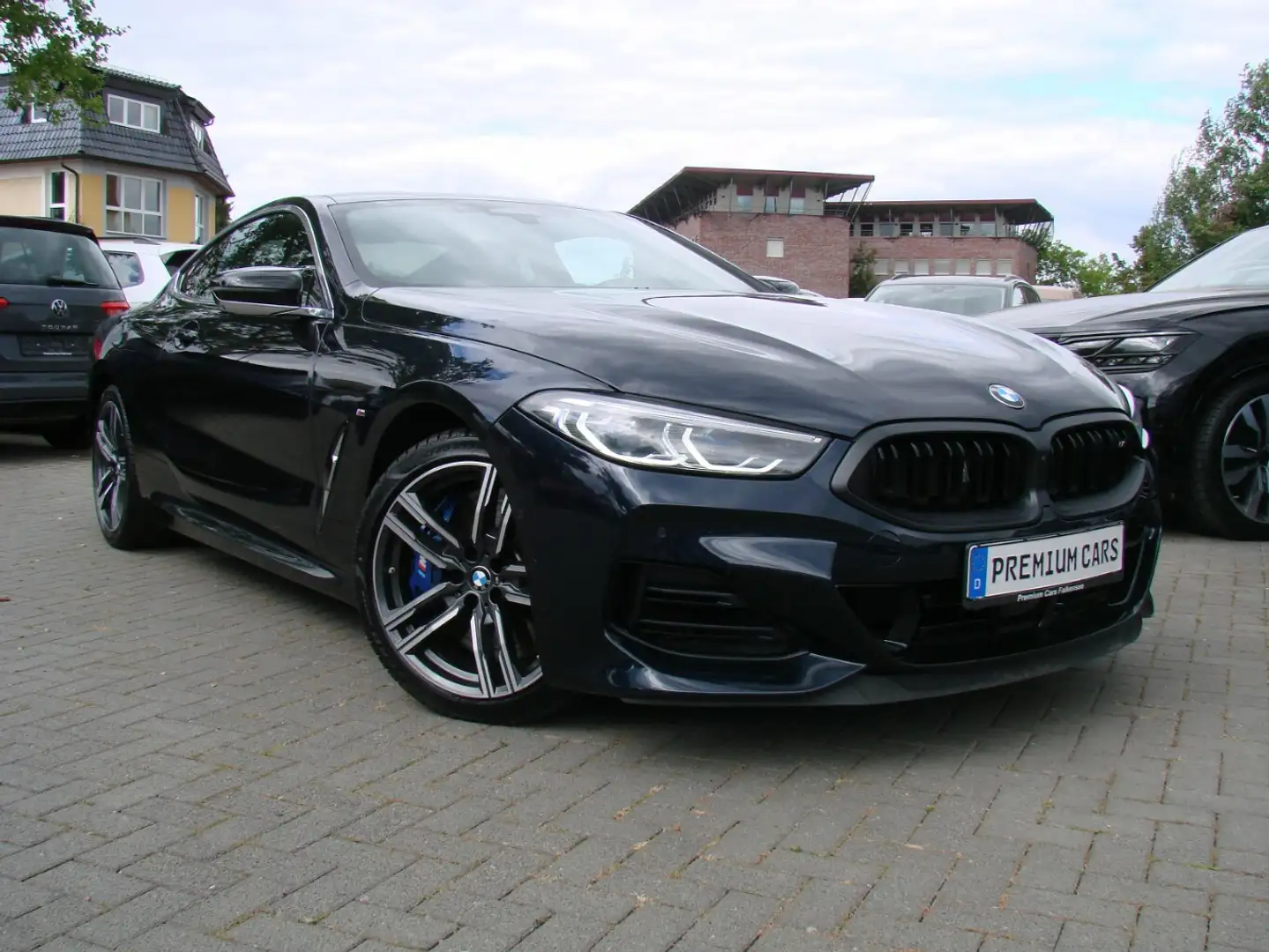 BMW M850 Coupé xDrive 360° Laser Navi HeadUp SoftClose Schwarz - 1