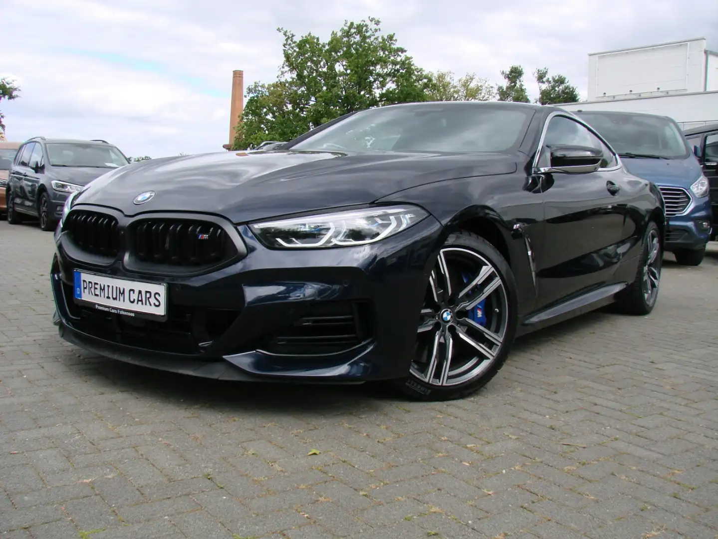 BMW M850 Coupé xDrive 360° Laser Navi HeadUp SoftClose Schwarz - 2