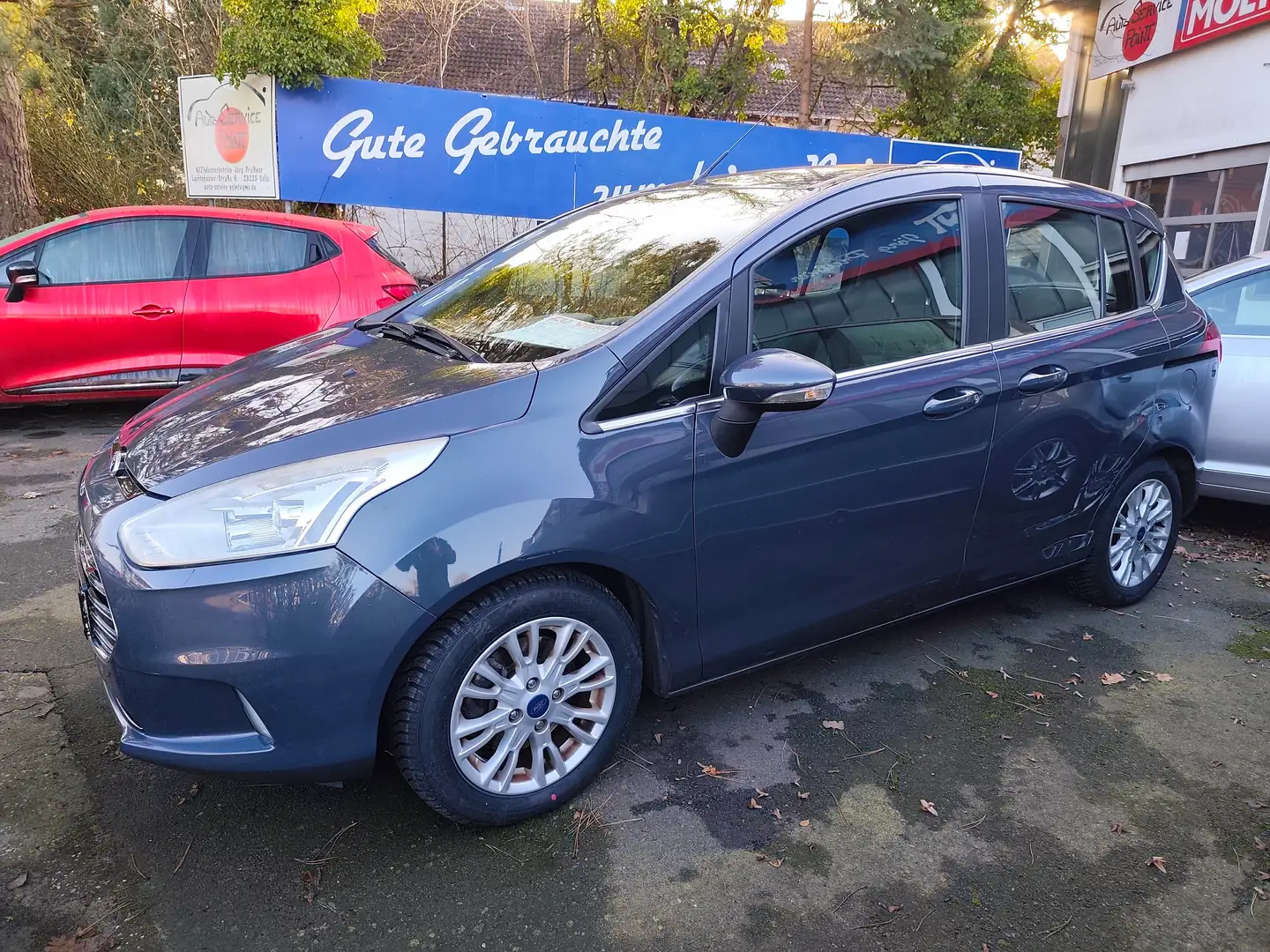 Ford B-Max Titanium, NEUER MOTOR /2025 !! Grau - 1