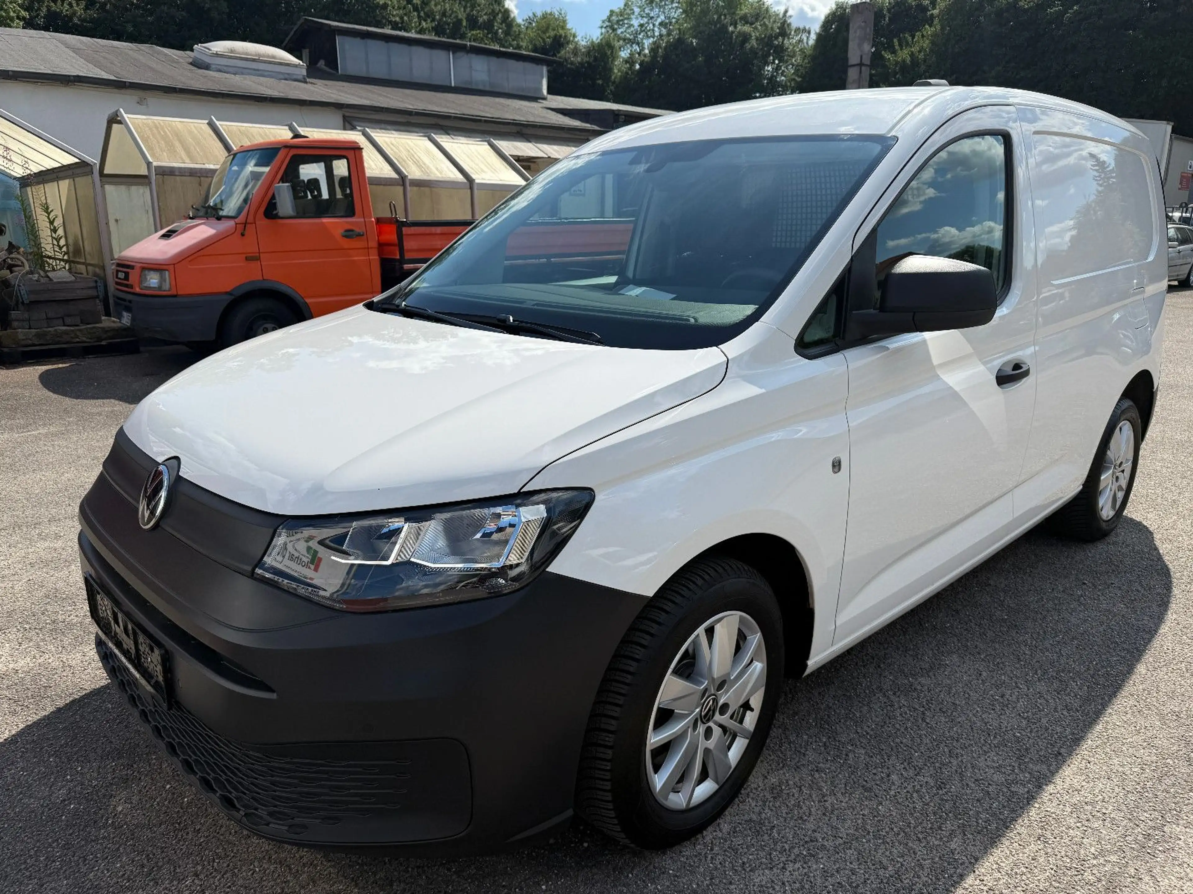 Volkswagen Caddy Cargo + 1. Hand + Sortimo + Navi + — photo 8