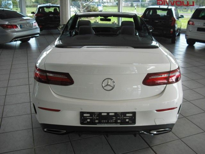 Mercedes-Benz E 200 E Cabrio AMG-Line Leder LED Klappe — photo 8