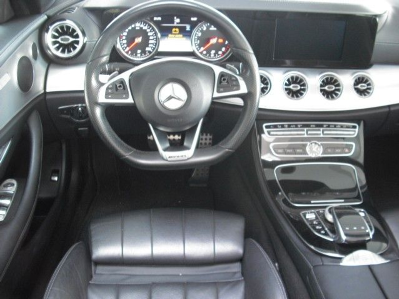 Mercedes-Benz E 200 E Cabrio AMG-Line Leder LED Klappe — photo 13