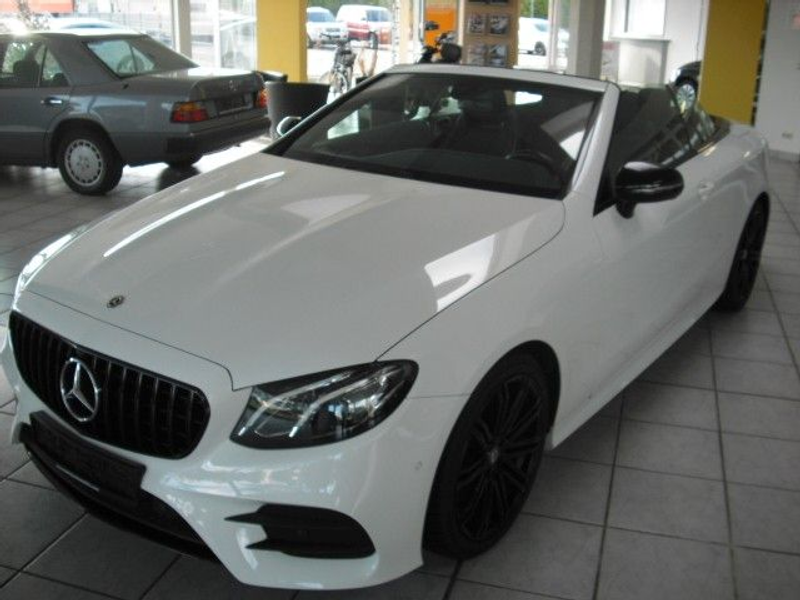 Mercedes-Benz E 200 E Cabrio AMG-Line Leder LED Klappe