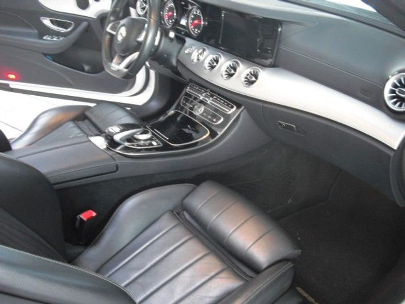 Mercedes-Benz E 200 E Cabrio AMG-Line Leder LED Klappe — photo 14