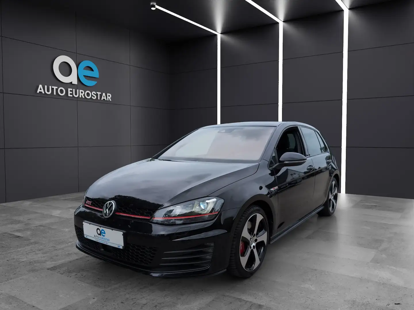 Volkswagen Golf GTI Perform.*Vienna*Pano*ACC*DCC*KAM*DYN* Zwart - 1