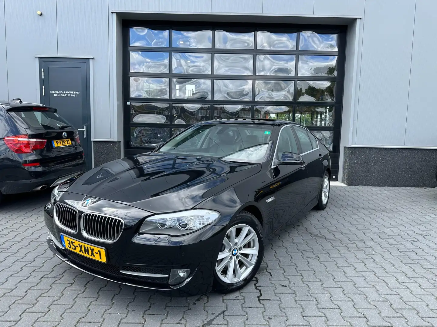 BMW 520 5-serie 520i High Executive sportstoelen automaat Zwart - 2