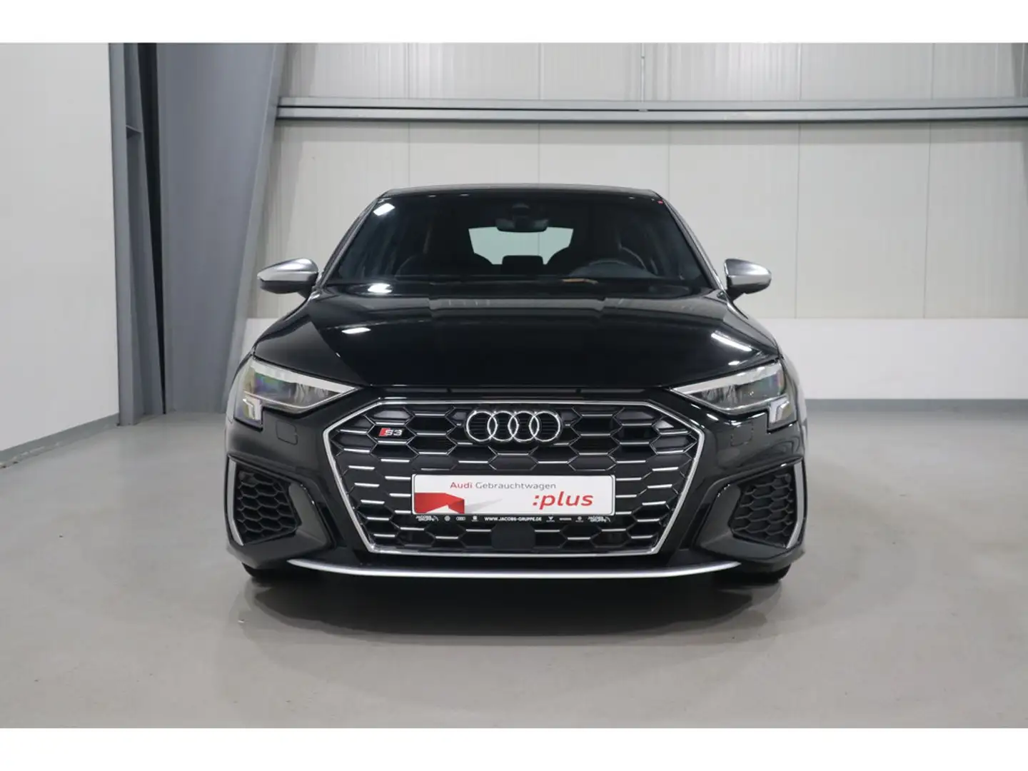 Audi S3 Sportback 2.0 TFSI quattro VC*LED*PDC * Schwarz - 2