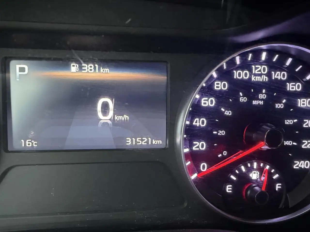 Kia Forte снимка Kia Forte