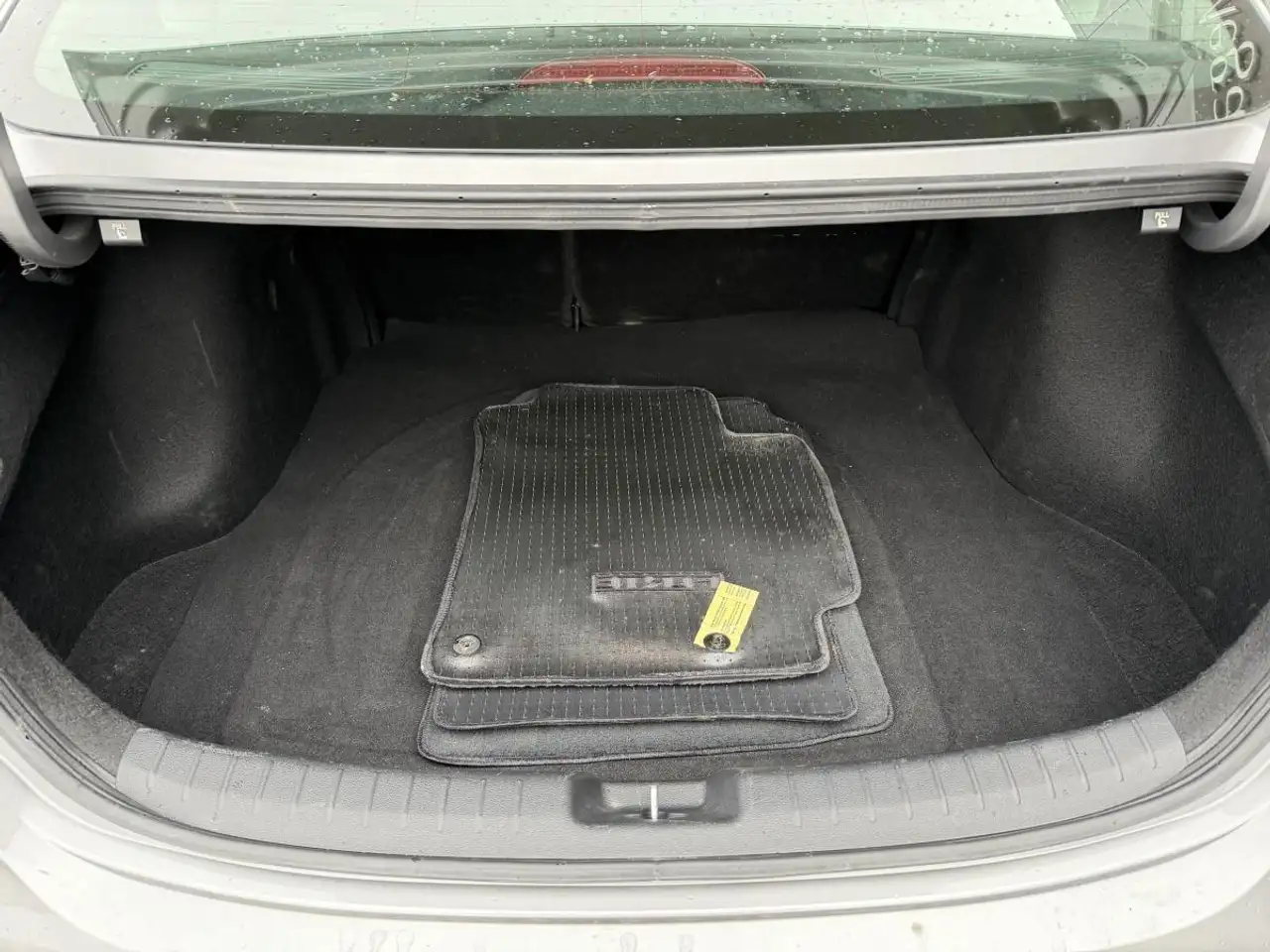 Kia Forte снимка Kia Forte
