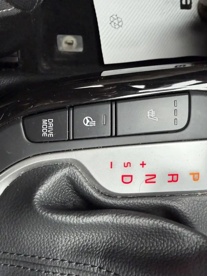 Kia Forte снимка Kia Forte