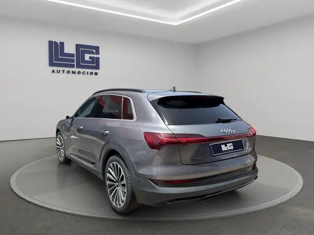 Audi E-Tron view 7