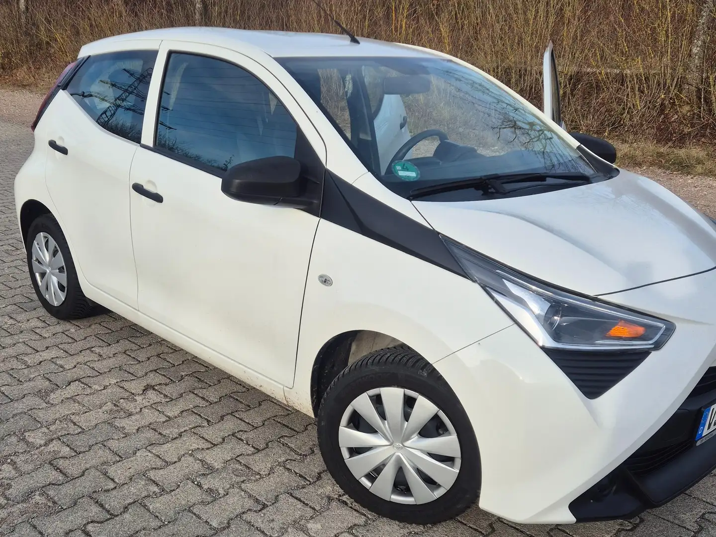Toyota Aygo x-clusive Style Selection - 1