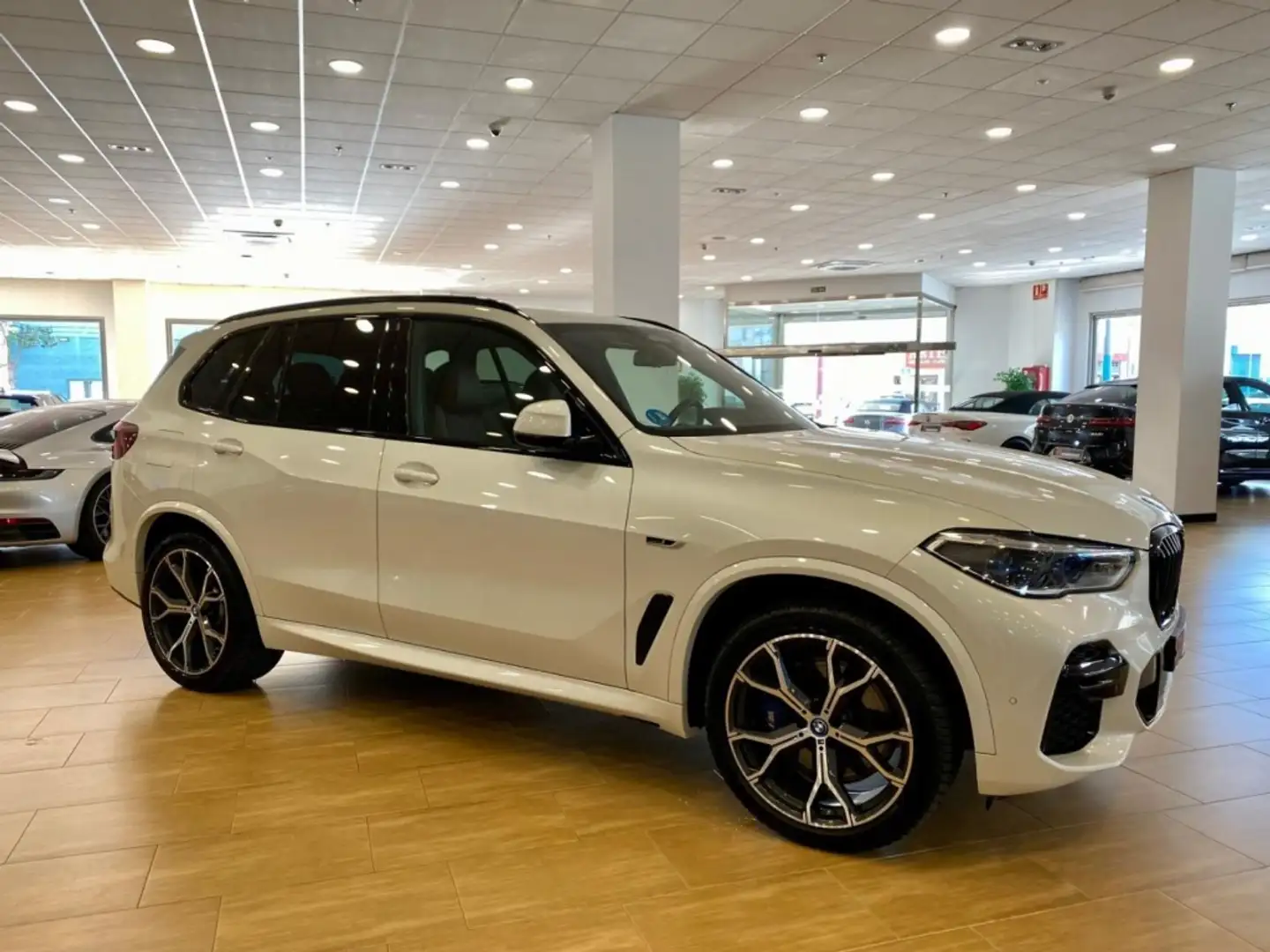 BMW X5 xDrive 45e Blanco - 2
