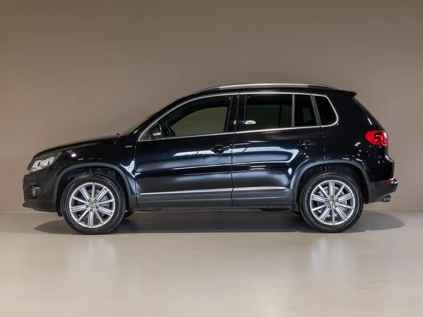 Volkswagen Tiguan 1.4 TSI Life 4Motion / 160pk / Panoramadak / Cruis Чорний - 2