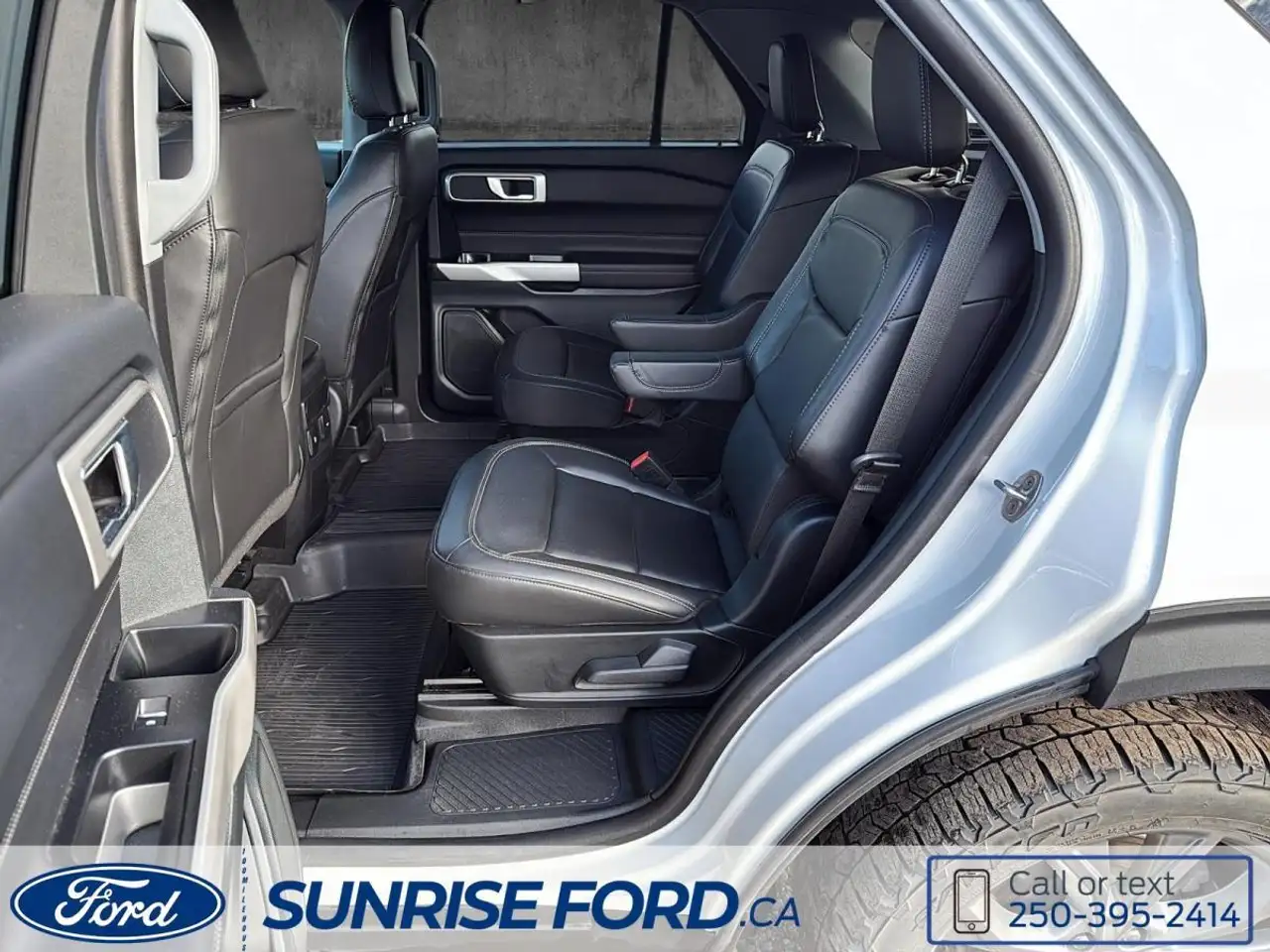 Ford Explorer снимка Ford Explorer