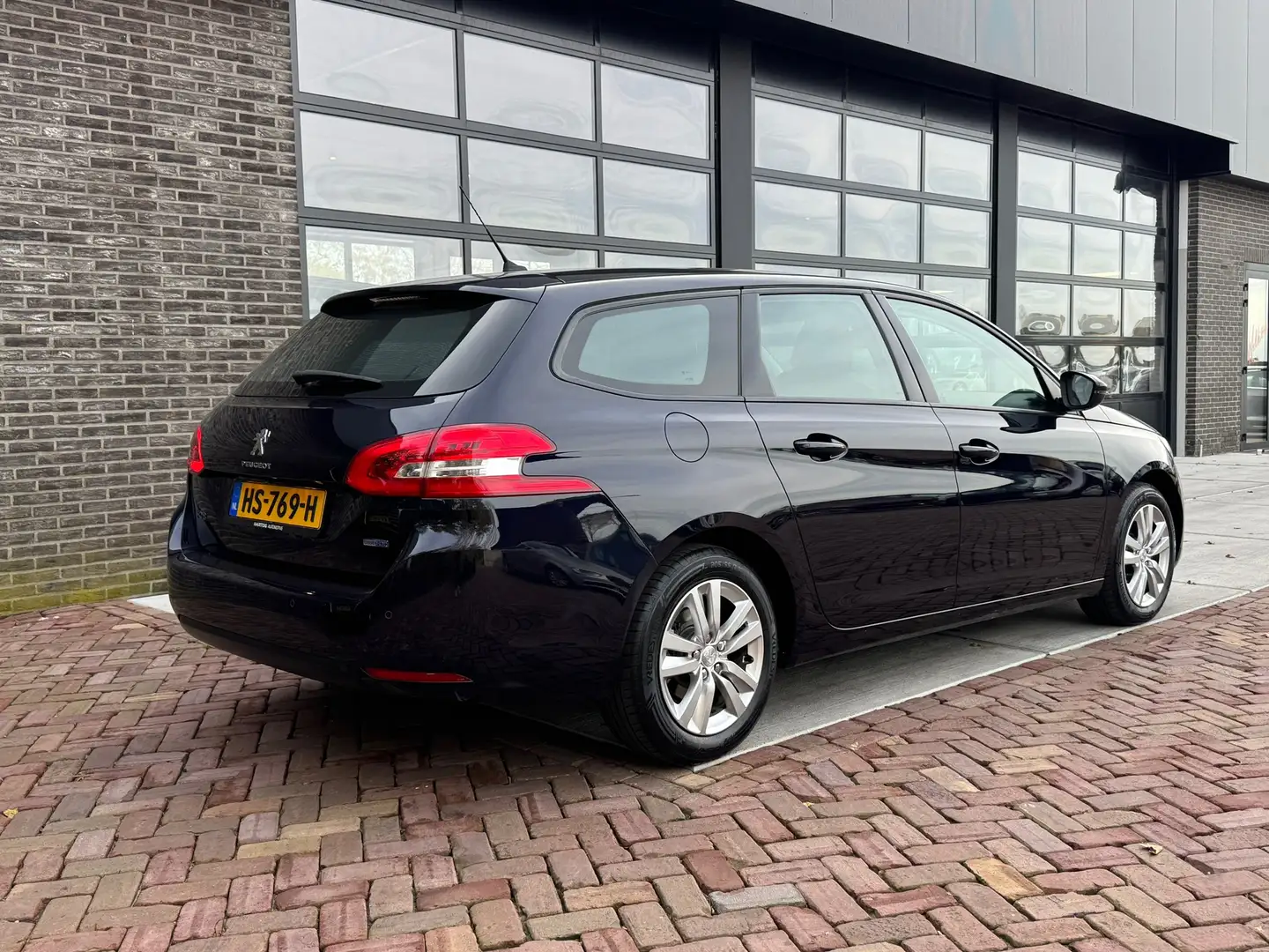 Peugeot 308 SW 1.6 BlueHDI Blue Lease Pack | PDC | Navi | Clim Bleu - 2