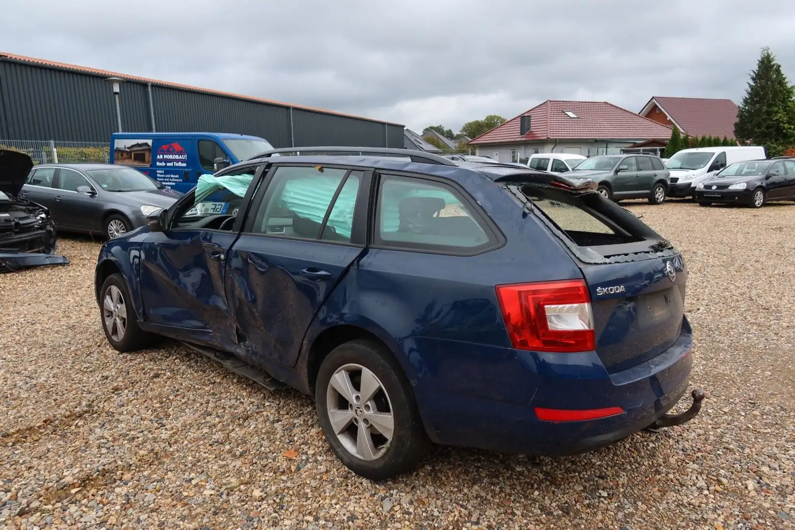 Skoda Octavia Combi Elegance|1.6 TDI| Bleu - 1