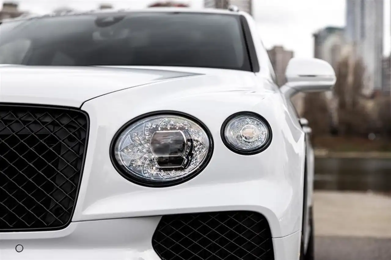 Bentley Bentayga снимка Bentley Bentayga