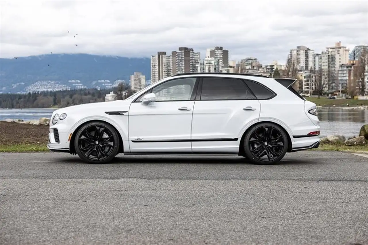 Bentley Bentayga снимка Bentley Bentayga