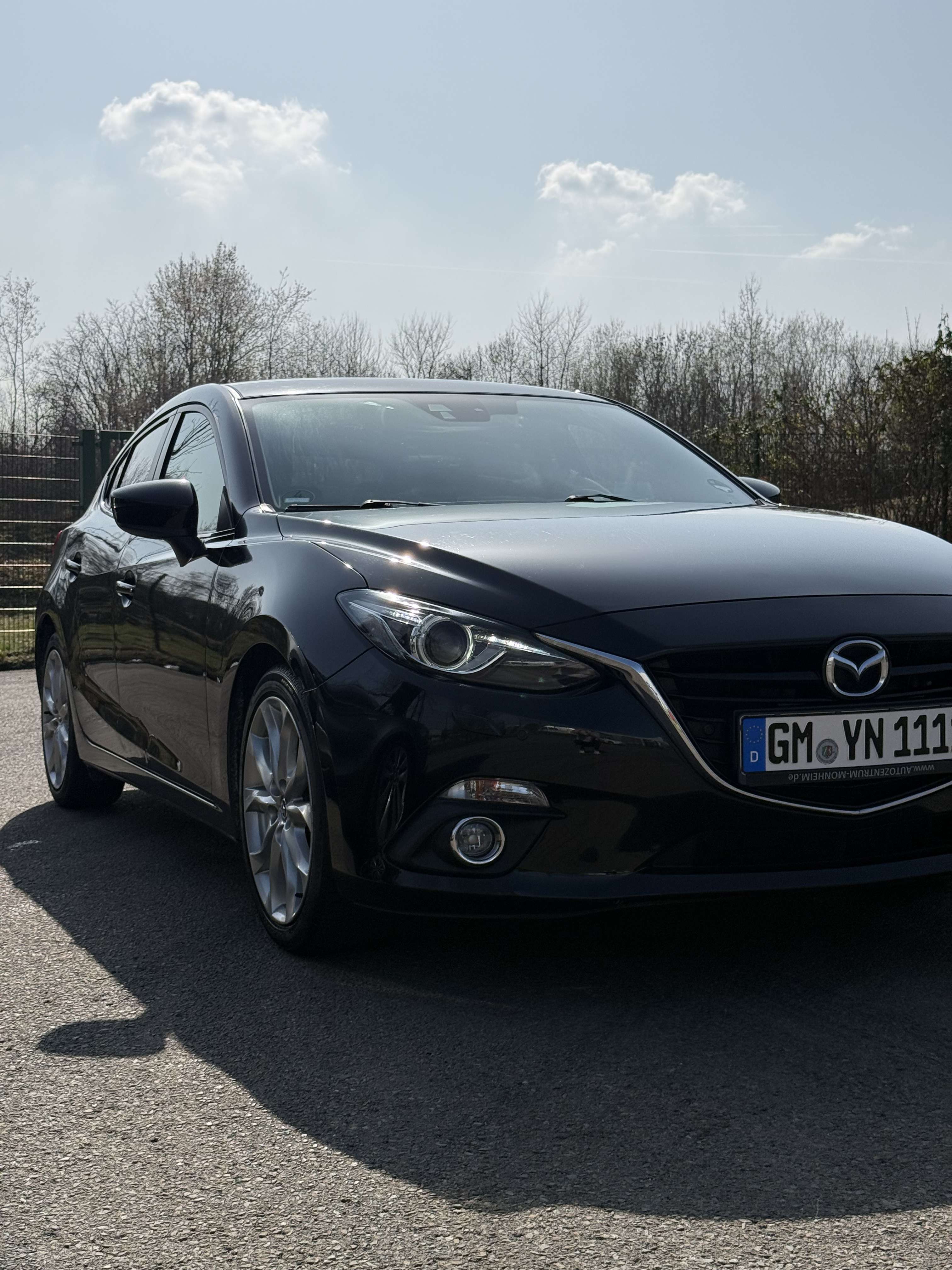 Second hand Mazda 3 2.0