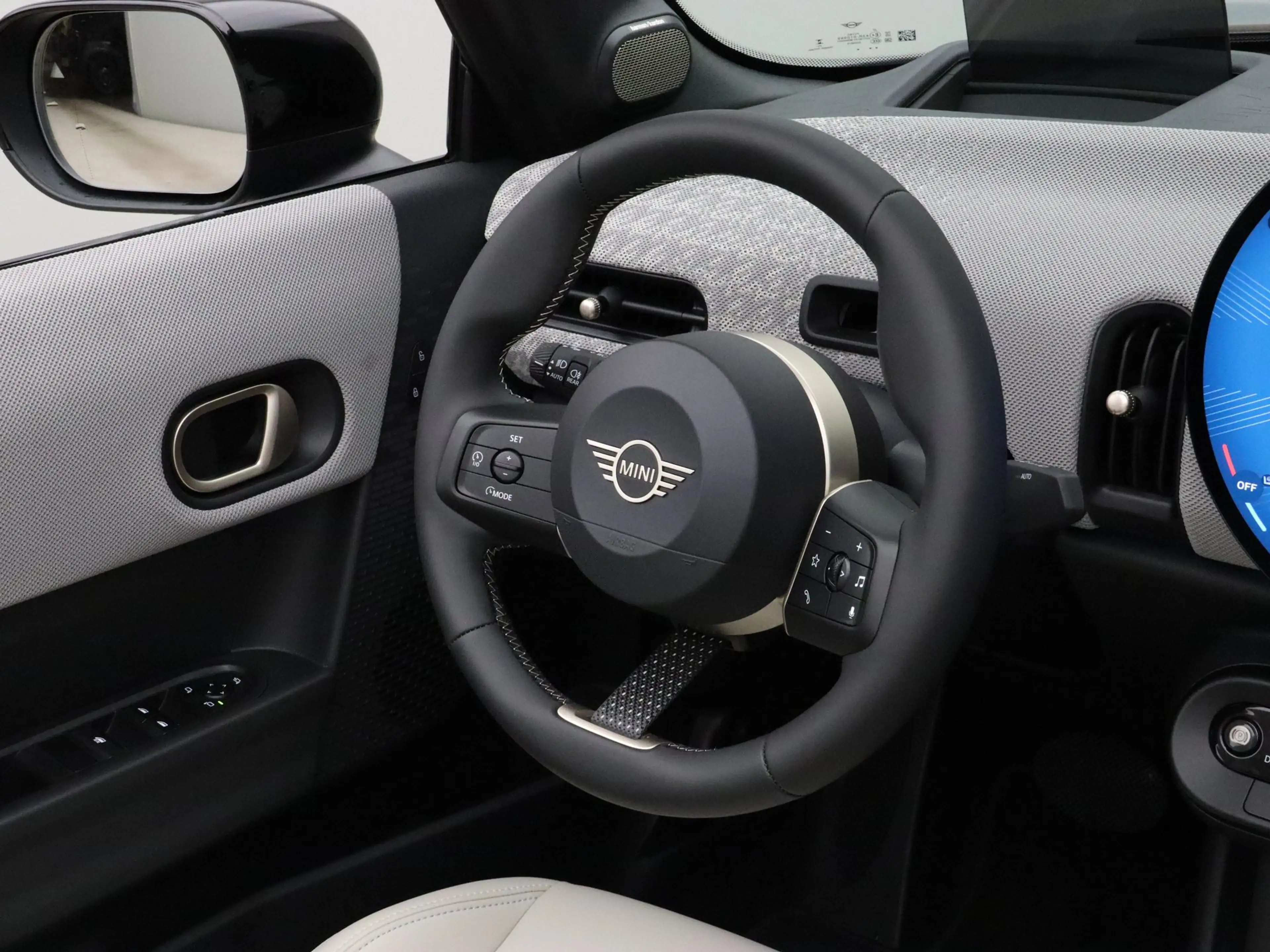 MINI Cooper S Cabrio Favoured Pakket M — photo 2
