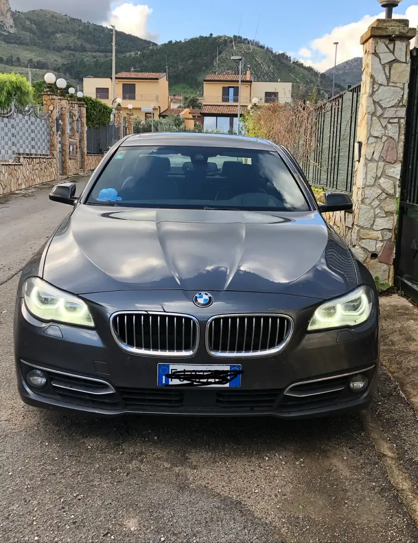 BMW 530 530dA Luxury E6 Grigio - 1