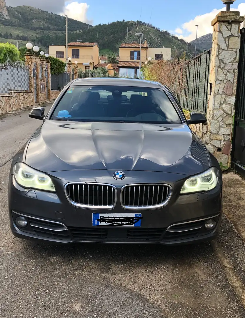 BMW 530 530dA Luxury E6 Šedá - 1