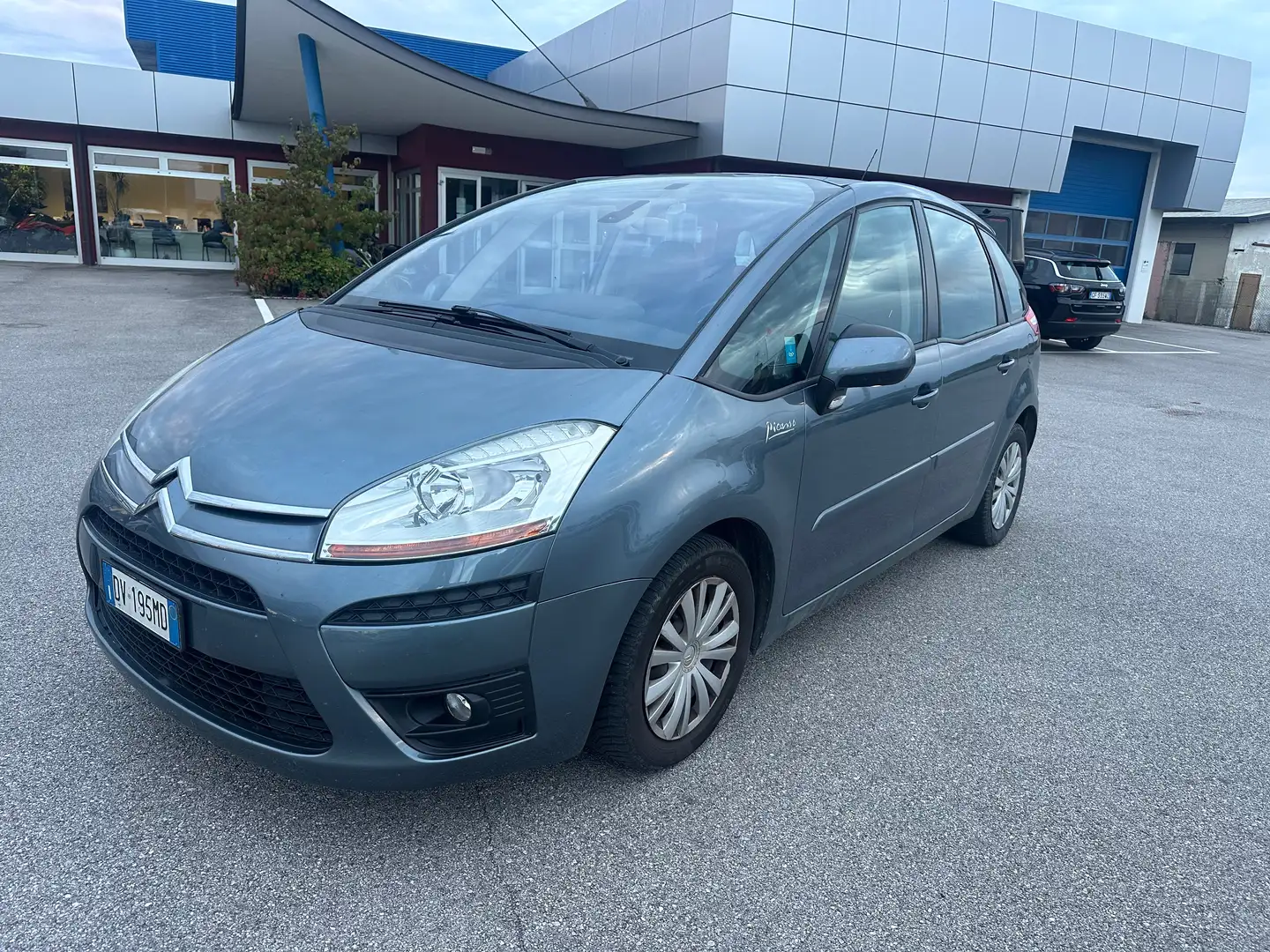 Citroen C4 C4 Picasso 1.6 hdi 16v Perfect 110cv tg. DV195MD Azul - 1