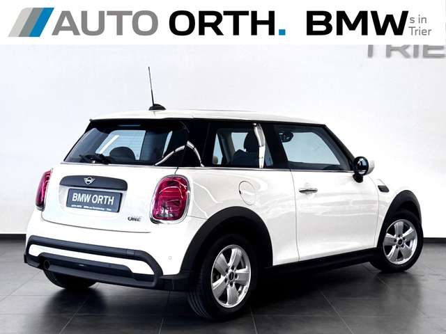 MINI One One AUTOM. NAVI LED PANO SPORTSITZ DIG.TACHO SHZ