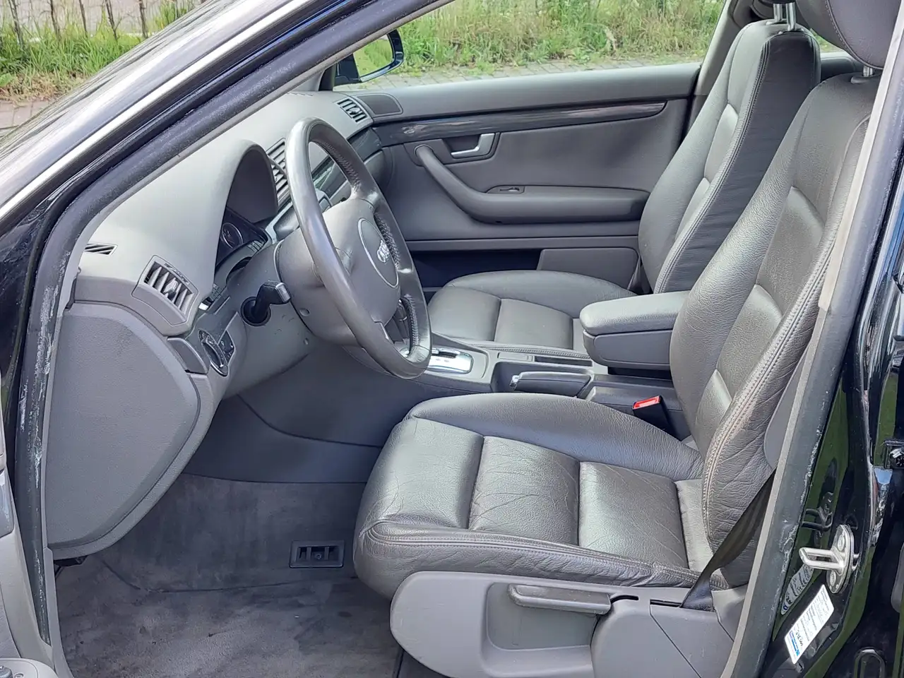Audi A4 2.0 - NO TÜV, foto 9