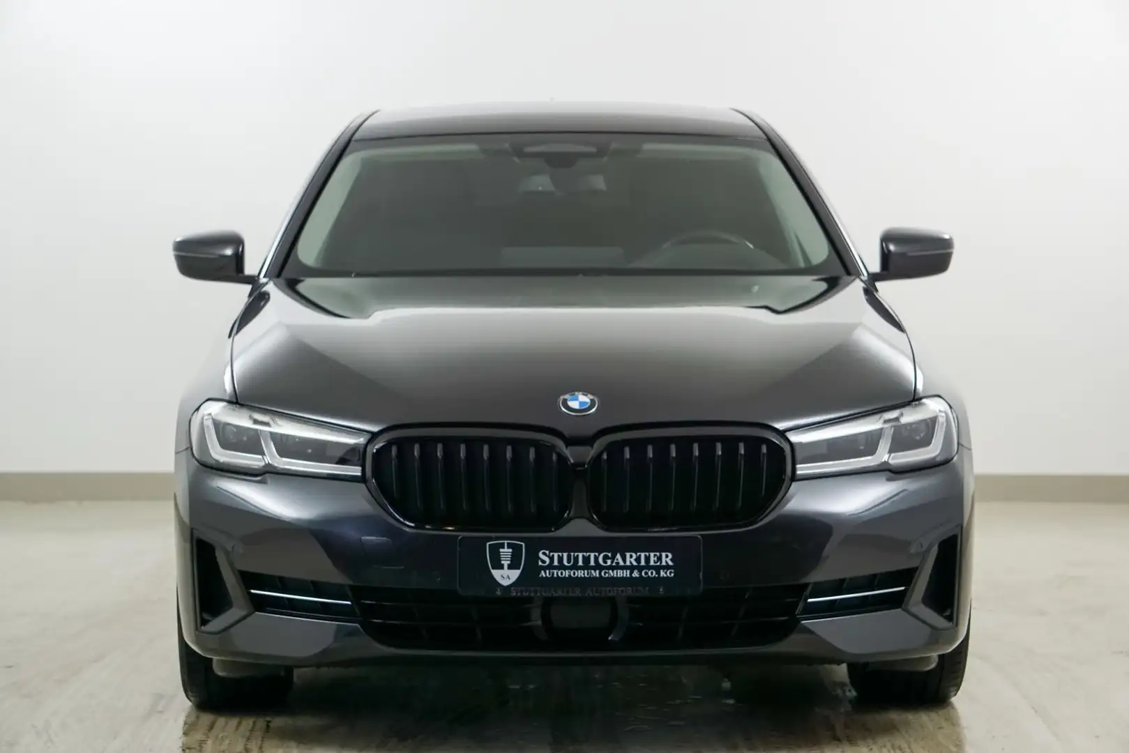 BMW 520 d Head-up ACC Kamera LED Komfortsitze Grau - 2