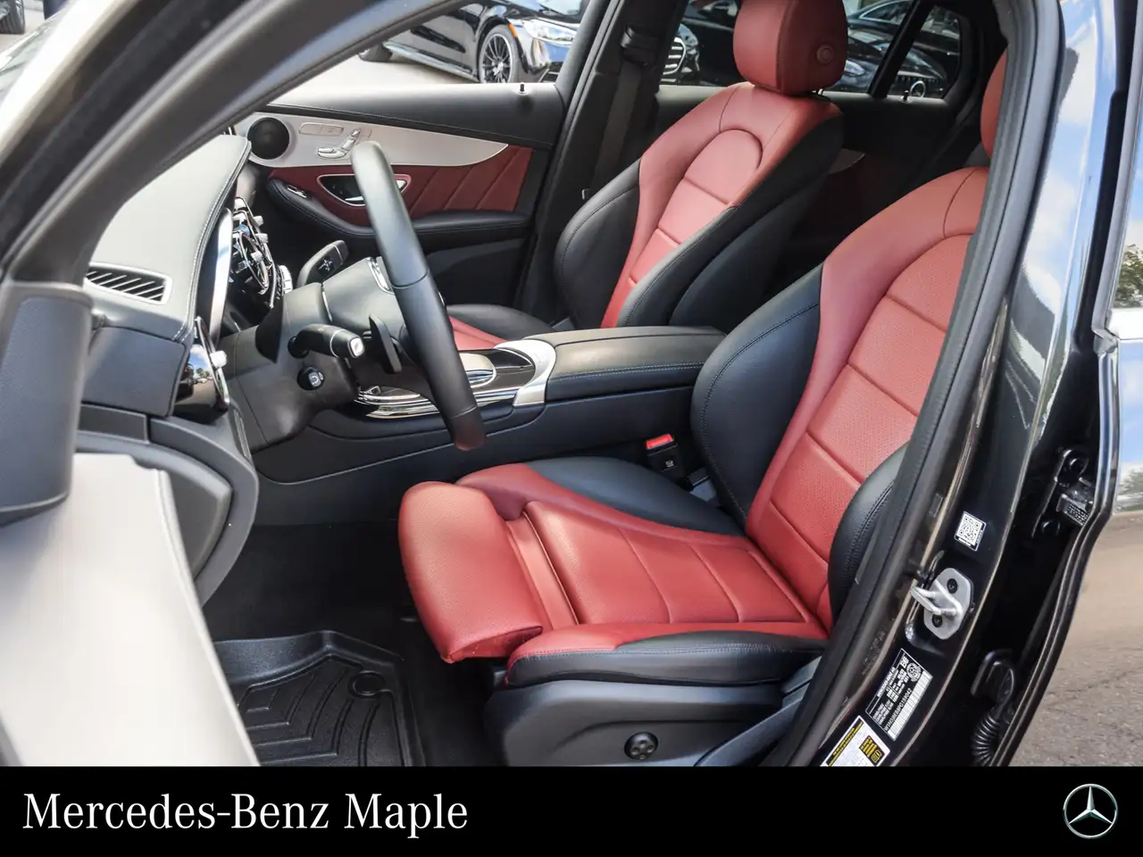 Mercedes-Benz GLC снимка Mercedes-Benz GLC
