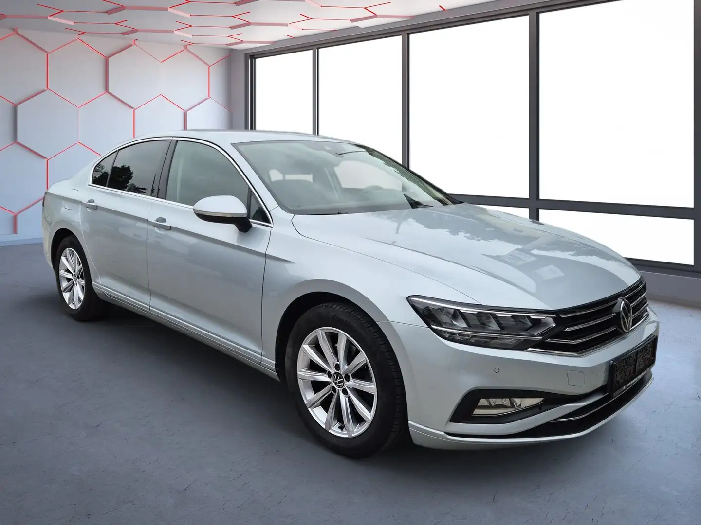 Volkswagen Passat Business TDI 4MOTION DSG Silber - 2