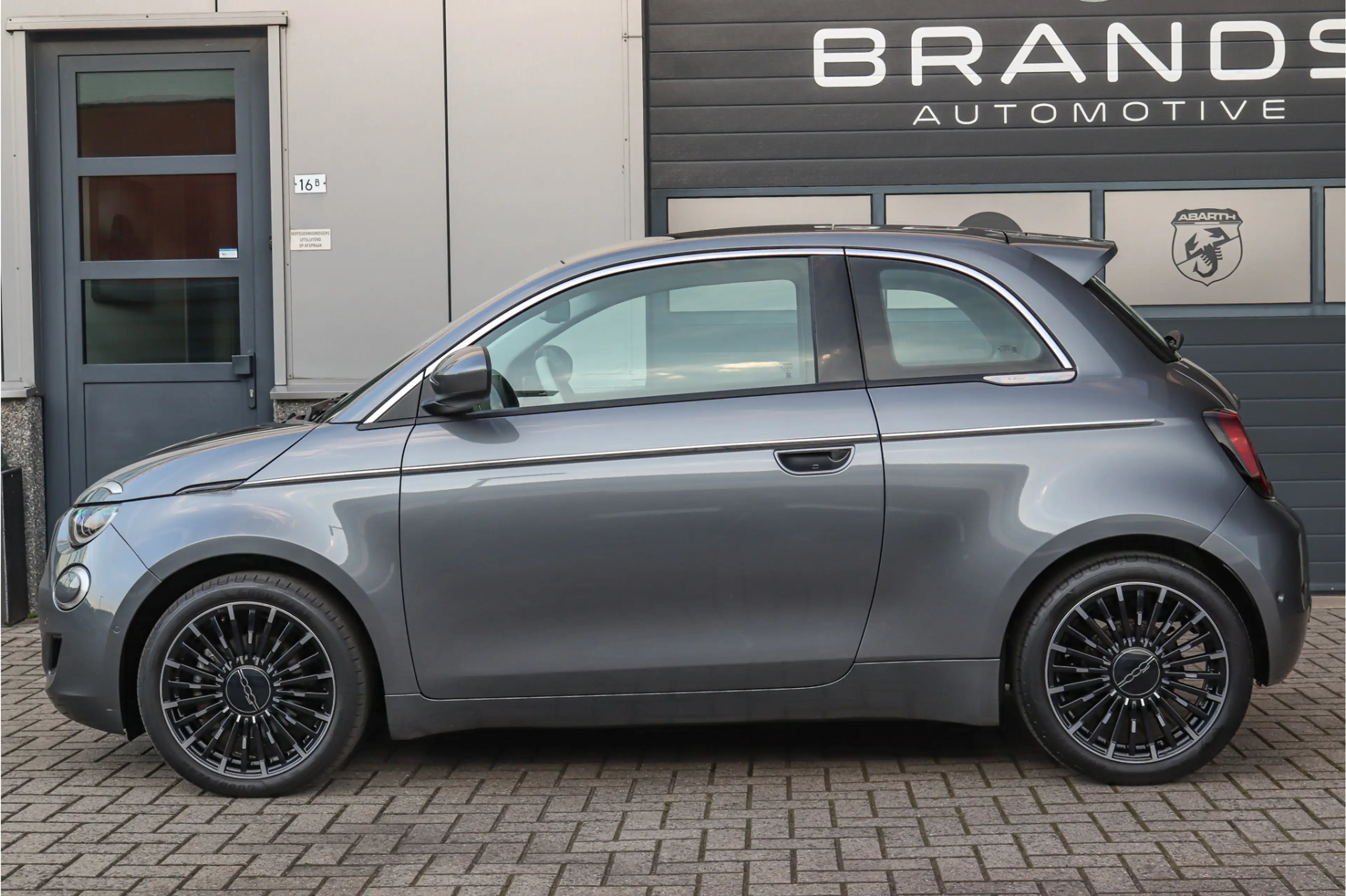 Fiat 500e La Prima by Bocelli 42 kWh 1e eig Limited edition — photo 5