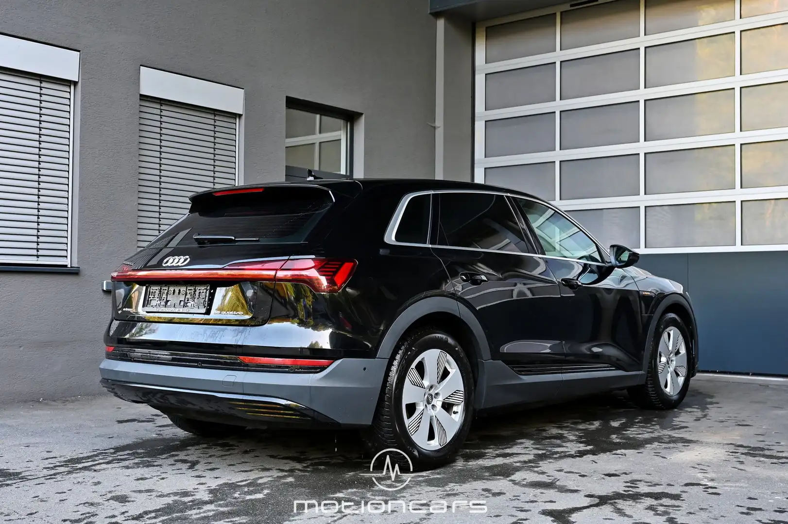 Audi e-tron 55 quattro Pickerl NEU Schwarz - 2