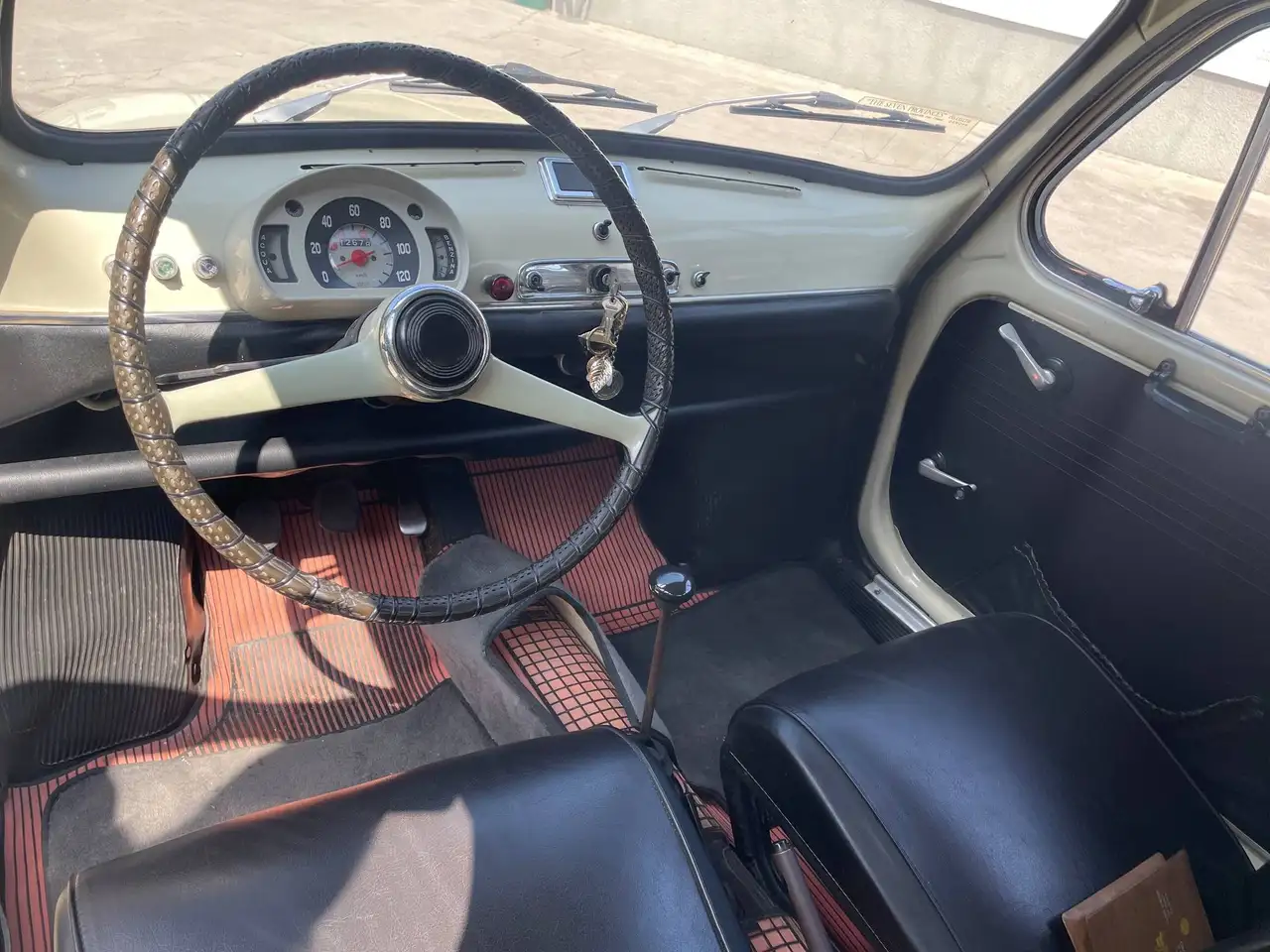 Fiat 600 D 1969 Bianco Avorio – 1.267 km – Libretto originale – Revisione 2028, foto 6