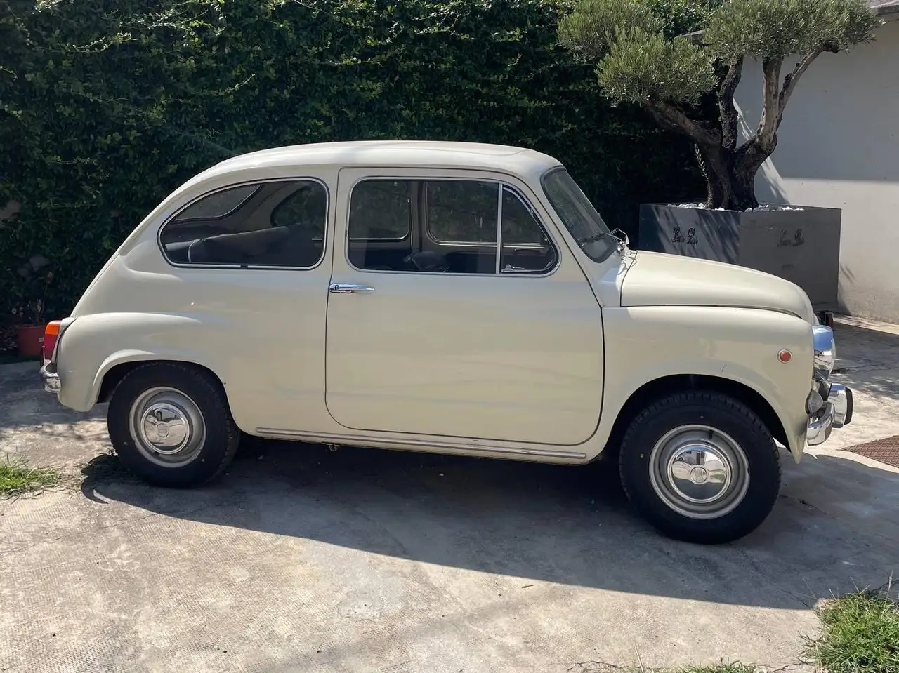 Fiat 600 D 1969 Bianco Avorio – 1.267 km – Libretto originale – Revisione 2028, foto 2